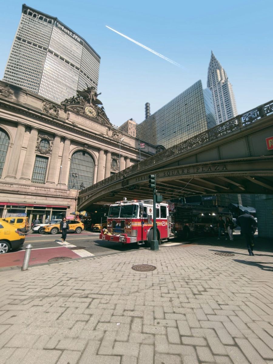 Camión de bomberos frente a Grand Central